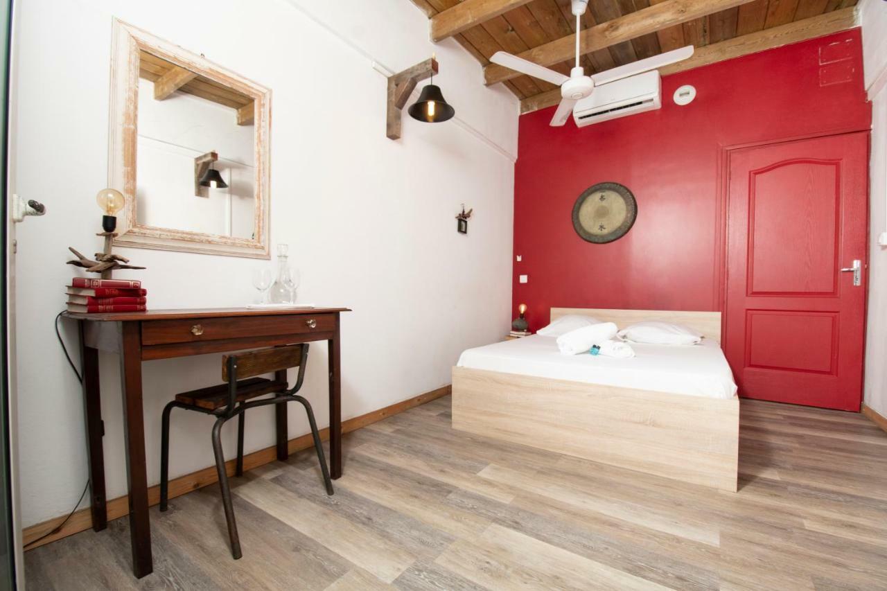 Le Zinzin Hotel Saint Pierre Kültér fotó